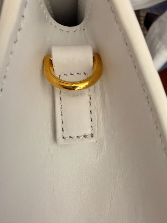 Jacquemus Le Grand Chiquito Leather Bag - Picture 8 of 13